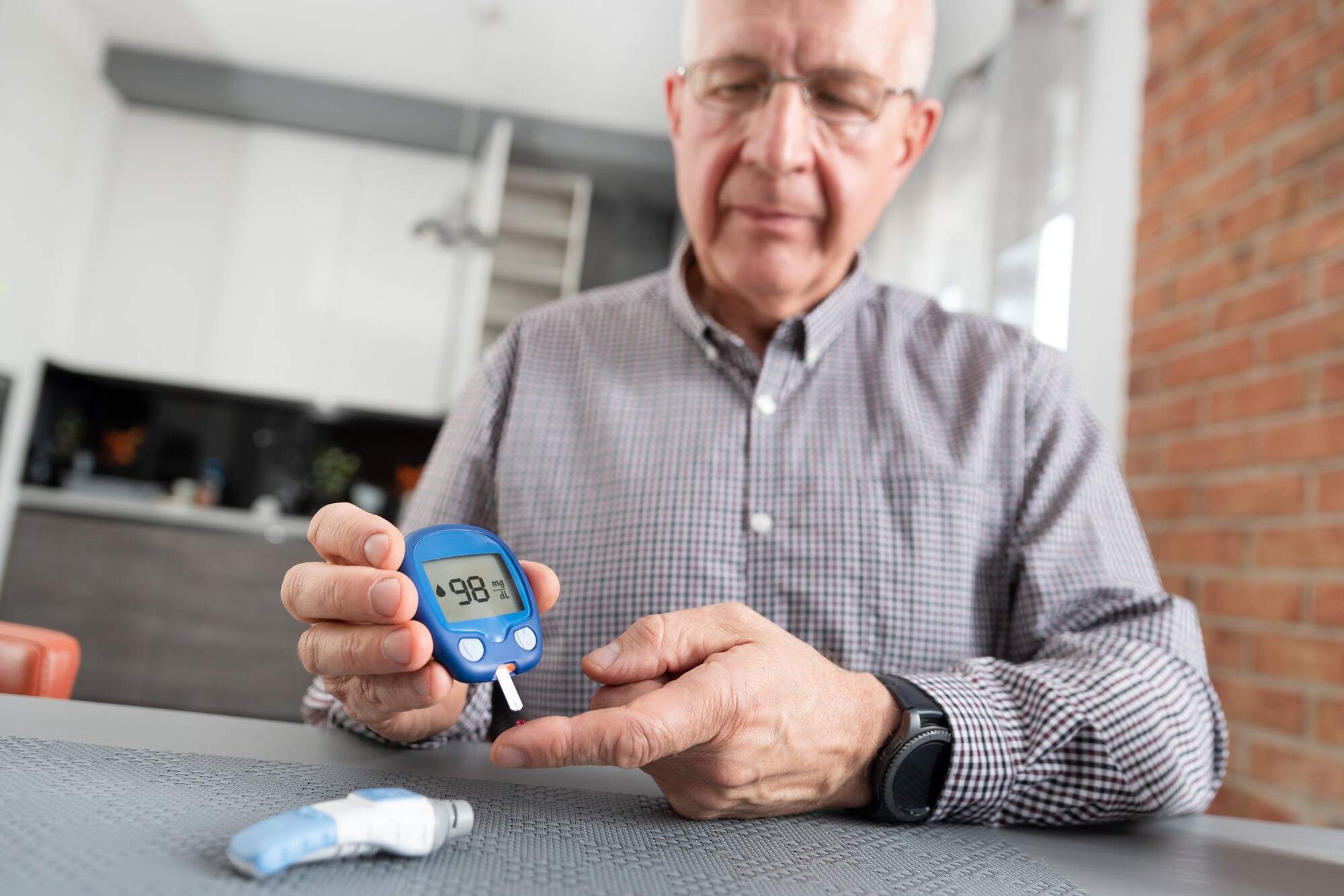 Diabetes em idosos: saiba quais são os cuidados necessários